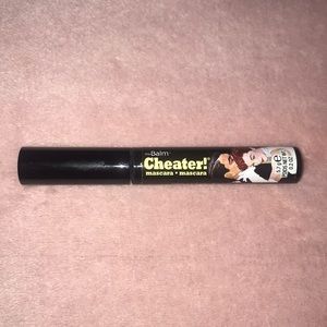 NEED GONE the Balm Cheater! Mascara